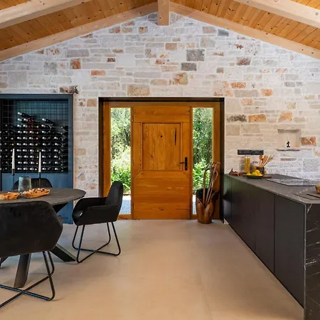 Casa Al Lavere 2363 * Bale